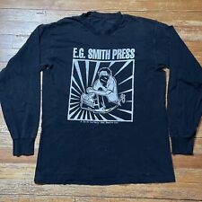 Camisa de imprensa vintage anos 90 EG Smith livro vegano anarco punk protesto ativismo zine comprar usado Camisa de imprensa vintage anos 90 EG Smith livro vegano anarco punk protesto ativismo zine comprar usado  Enviando para Brazil