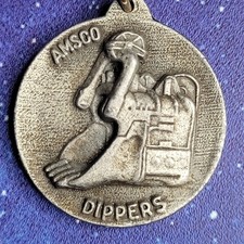 Antigo AMSCO Dippers Chaveiro Fob Medalhão Máquina de Construção Retroescavadeira Guindaste , usado comprar usado  Enviando para Brazil