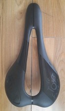 Selle Italia SLR Carbon Saddle TDF Special Edition Le Tour De France 130gms , usado comprar usado  Enviando para Brazil