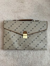 Bolsa Vintage Mickey Mouse Messeger Portfolio Bege Nunca Usada com Chave e Alça comprar usado Bolsa Vintage Mickey Mouse Messeger Portfolio Bege Nunca Usada com Chave e Alça comprar usado  Enviando para Brazil