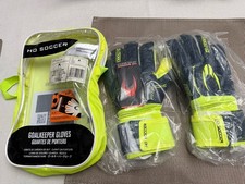 soccer gloves goalie for sale  New Haven