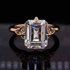 3.50 tcw emerald for sale  FARNHAM