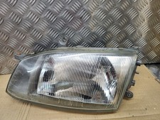 Toyota hiace headlight d'occasion  Expédié en Belgium