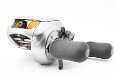 Moulinet lancer appâts d'occasion Moulinet lancer appâts d'occasion  Expédié en France