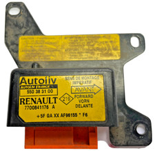 7700841176 calculateur airbag d'occasion  Abbeville