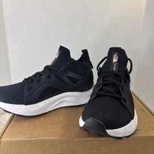 North face women for sale  Winchester