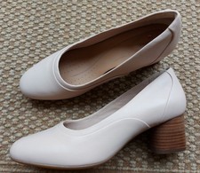 Clarks unstructured nude for sale  MILTON KEYNES