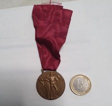 Medaglia volontari guerra usato Medaglia volontari guerra usato  Genova