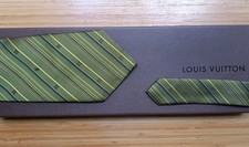 Cravatta del prestigioso usato Cravatta del prestigioso usato  Trani