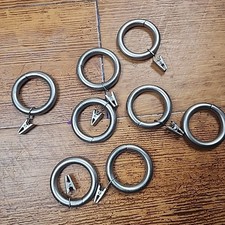 7 anéis de clipe de cortina Pottery Barn pequeno acabamento prata escovada diamante 1,25"  comprar usado 7 anéis de clipe de cortina Pottery Barn pequeno acabamento prata escovada diamante 1,25"  comprar usado  Enviando para Brazil