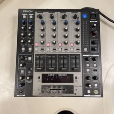 Mixer Denon DN-X1500 DJ 4 canais preto comprar usado Mixer Denon DN-X1500 DJ 4 canais preto comprar usado  Enviando para Brazil