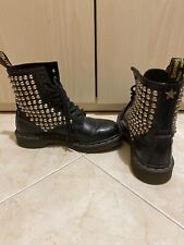 Dr. martens borchiate usato  Italia