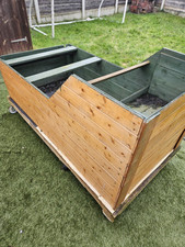 Small pet play for sale  CHEADLE