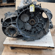 02m300046h cambio compl. usato  Italia