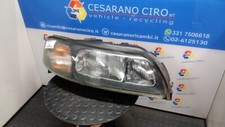 Proiettore faro dx. usato  Cinisello Balsamo