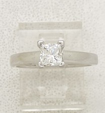 Leo .69ct princess for sale  Lebanon