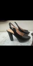 Scarpa aperta 28cm usato  Vicopisano
