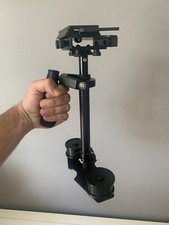 Stabilizzatore per videocamera usato  Vertemate con Minoprio
