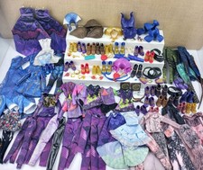 Lote Ropa, Zapatos y Accesorios Muñeca Moda Disney Descendientes 1,2 y3  segunda mano  Embacar hacia Mexico