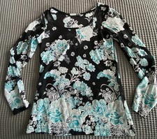 Floral nylon shirt d'occasion  Expédié en Belgium
