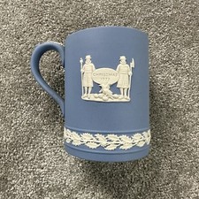 Wedgwood christmas mug for sale  DUNDEE