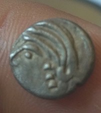 Monnaie gauloise identifiér.a d'occasion  Figanières