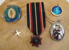Vintage set catholic for sale  Lancaster