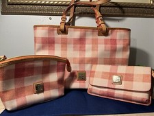 Dooney bourke quadretto for sale  Holland