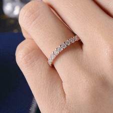 0.85 round diamond for sale  FELTHAM