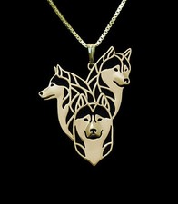 Collana con tre usato  Spedire a Italy