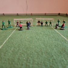 Subbuteo coppia panchine usato  Milano
