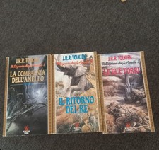J.r.r.tolkien trilogia signore usato  Italia