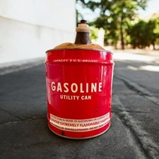 Vintage Vazio Vermelho Gasolina Utilitário Lata-5 Gal-Garagem Industrial-Metal-Alça-Carro comprar usado  Enviando para Brazil