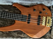 Status 3000 fretless for sale  CROYDON