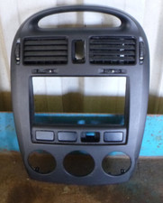 Acabamento surround de rádio Kia Cerato LD 2/04-10/06 comprar usado  Enviando para Brazil