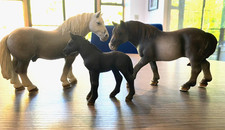 Retired schleich vintage for sale  SEVENOAKS