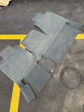 Tapete traseiro Dodge Ram Megacab 2006 fabricante de equipamento original tapete de borracha com apoio  comprar usado Tapete traseiro Dodge Ram Megacab 2006 fabricante de equipamento original tapete de borracha com apoio  comprar usado  Enviando para Brazil