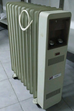 Radiatore olio termosifone usato  Bernalda