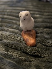 Hand carved snowy for sale  Versailles