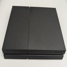 Console sony ps4 usato  Montesilvano