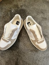 Veja leather white d'occasion  Vandières