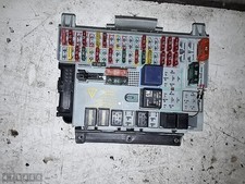 1997 OPEL VECTRA B CAIXA DE FUSÍVEIS EUROPEIA SOB O PAINEL comprar usado 1997 OPEL VECTRA B CAIXA DE FUSÍVEIS EUROPEIA SOB O PAINEL comprar usado  Enviando para Brazil