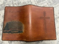 Livro de couro feito à mão capa bíblica em relevo cruz montanhas louvor ao Senhor comprar usado  Enviando para Brazil