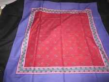 Ancien grand foulard d'occasion  Tours-