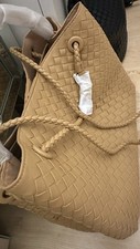 Handtasche mittel geflochten gebraucht kaufen  Berlin