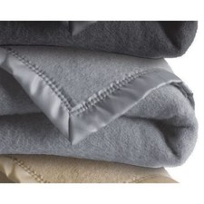 Couverture 180x220 polyester d'occasion  Itteville