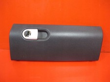 Używany, Smart ForTwo II 2011 Zestaw schowka na rękawiczki CWI8436 na sprzedaż Używany, Smart ForTwo II 2011 Zestaw schowka na rękawiczki CWI8436 na sprzedaż  PL