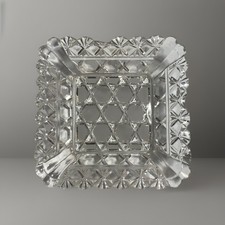Conjunto de 5 pequenos pratos quadrados vintage de cristal com bordas de dente de serra 5”x5” comprar usado  Enviando para Brazil