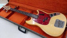 Fender electric bass d'occasion  Expédié en Belgium
