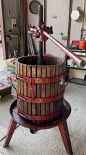 Torchio vino 50lt usato  Italia